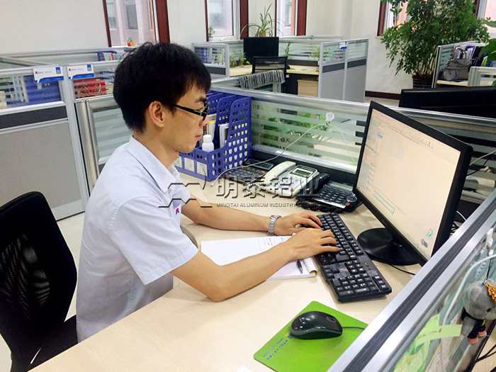 谨以此篇献给一线的明泰家人们